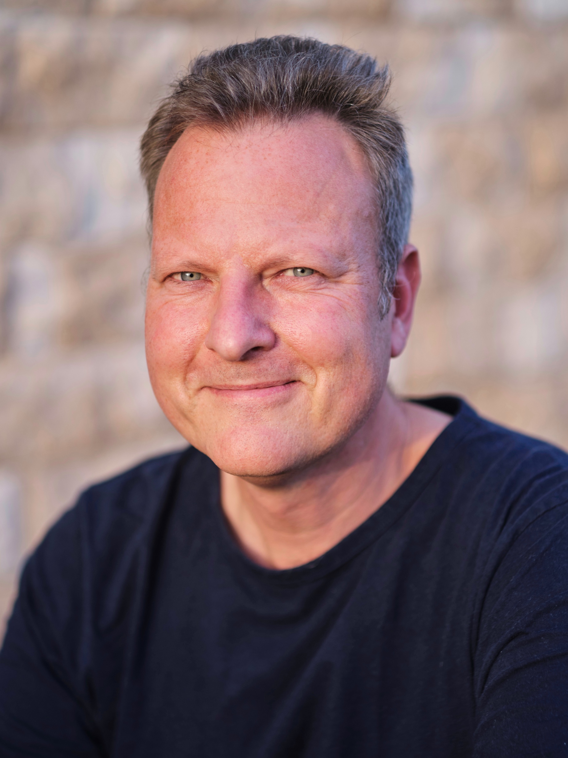 Hendrik Roggemann – Coach and Trauma Healer